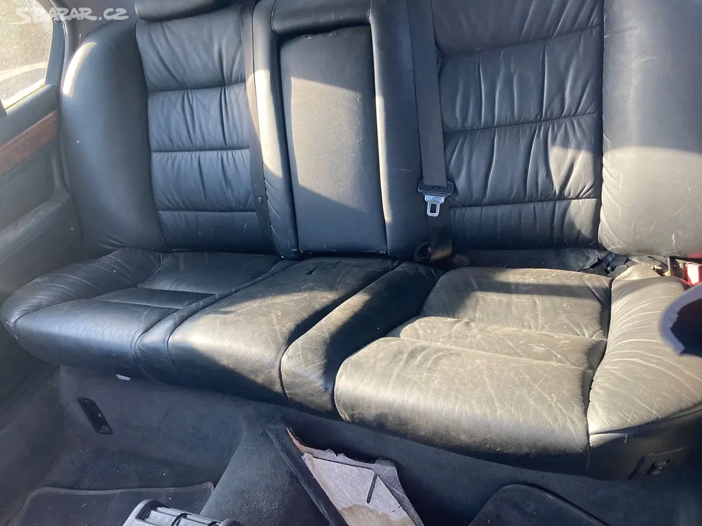 BMW E32 interier